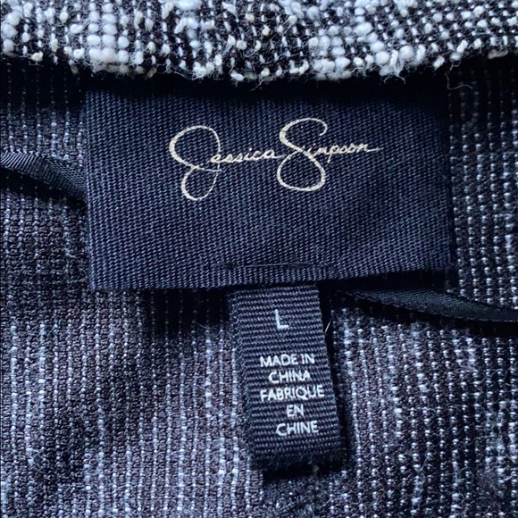 Jessica Simpson Black and White Vest with Fringe - Picture 4 of 5